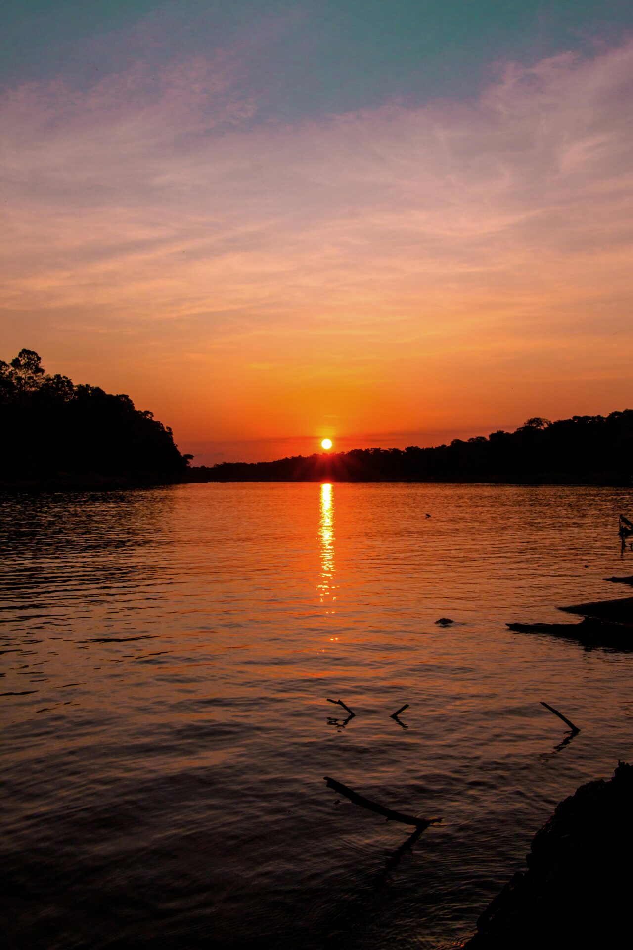Manaus, Amazonas, um pôr do sol encantador.