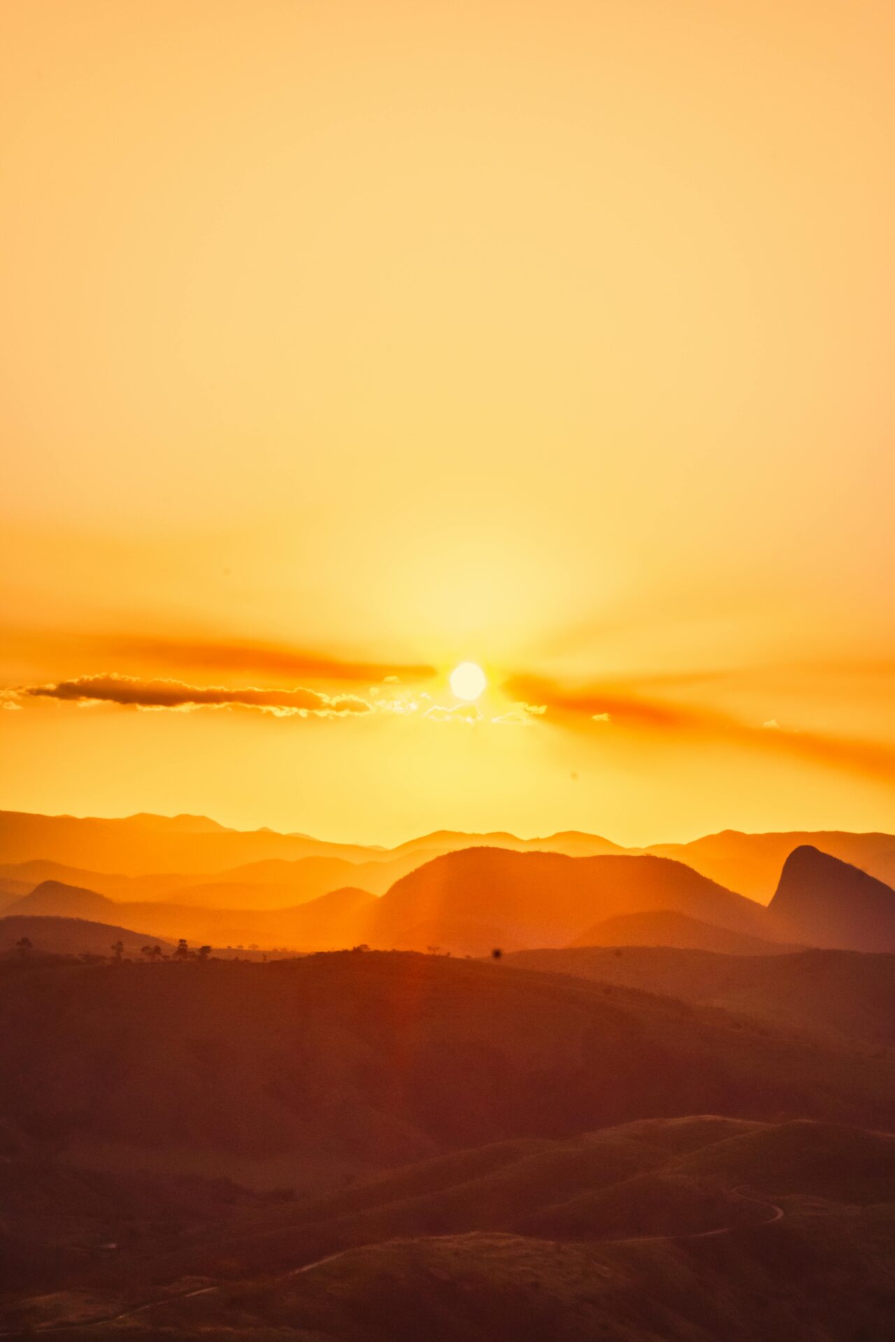 Pedra da Mina, Minas Gerais - 20 pores do sol mais bonitos