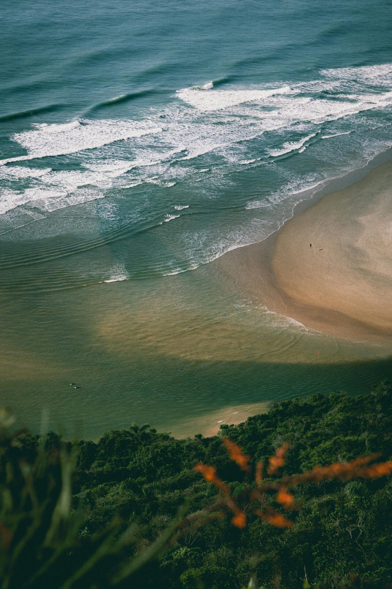 Praia da Guarda de Embaú/SC - as 9 melhores praias do Brasil