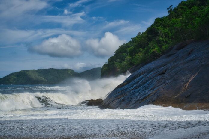 Ubatuba irá cobrar taxa de turistas a partir de Junho 2023