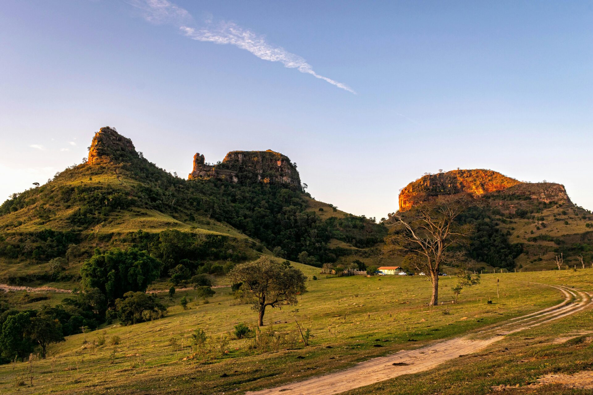 Três Pedras – Bofete - 5 destinos incríveis e pouco explorados de São Paulo. Destinos São Paulo para conhecer e se encantar.