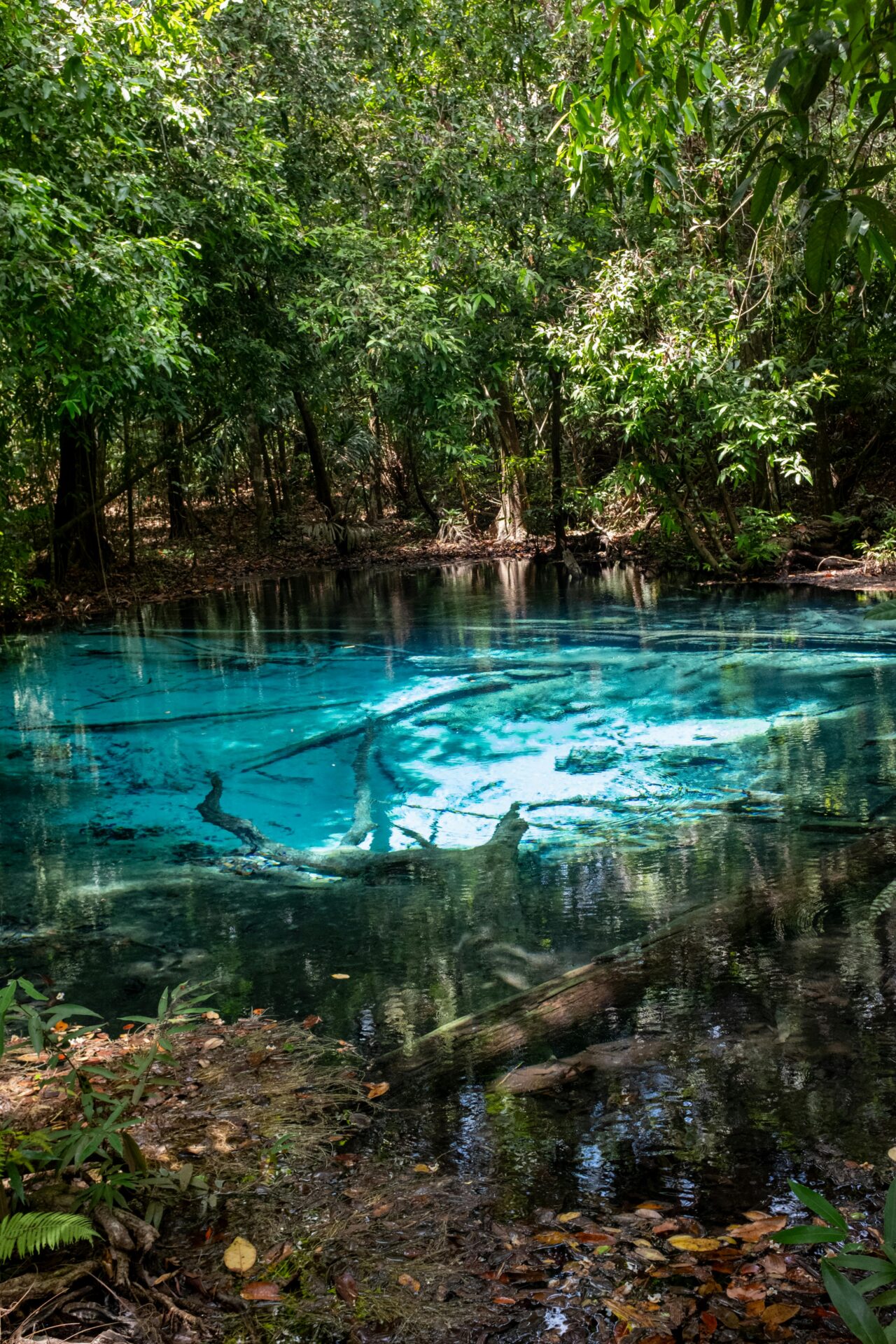 Gruta da Lagoa Azul, Brasil - 7 destinos no Brasil que você deve conhecer