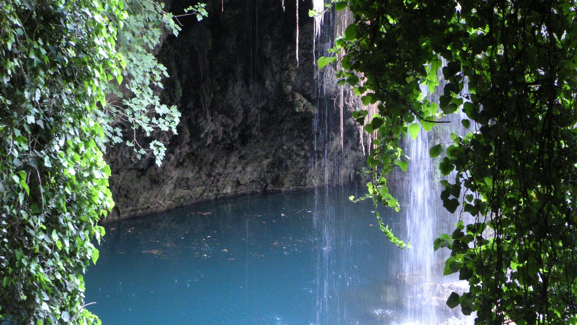 O que fazer em Bonito: confira mais de 10 atrações incríveis. Na foto, o famoso Rio Sucuri, em Bonito, Mato Grosso do Sul