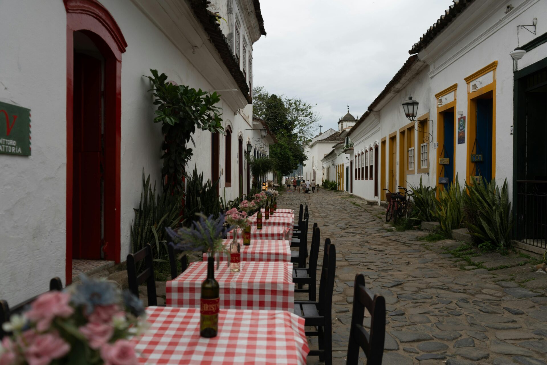 Onde comer em Paraty, cidade no estado do Rio de Janeiro, Brasil - conhecida por sua gastronomia deliciosa.