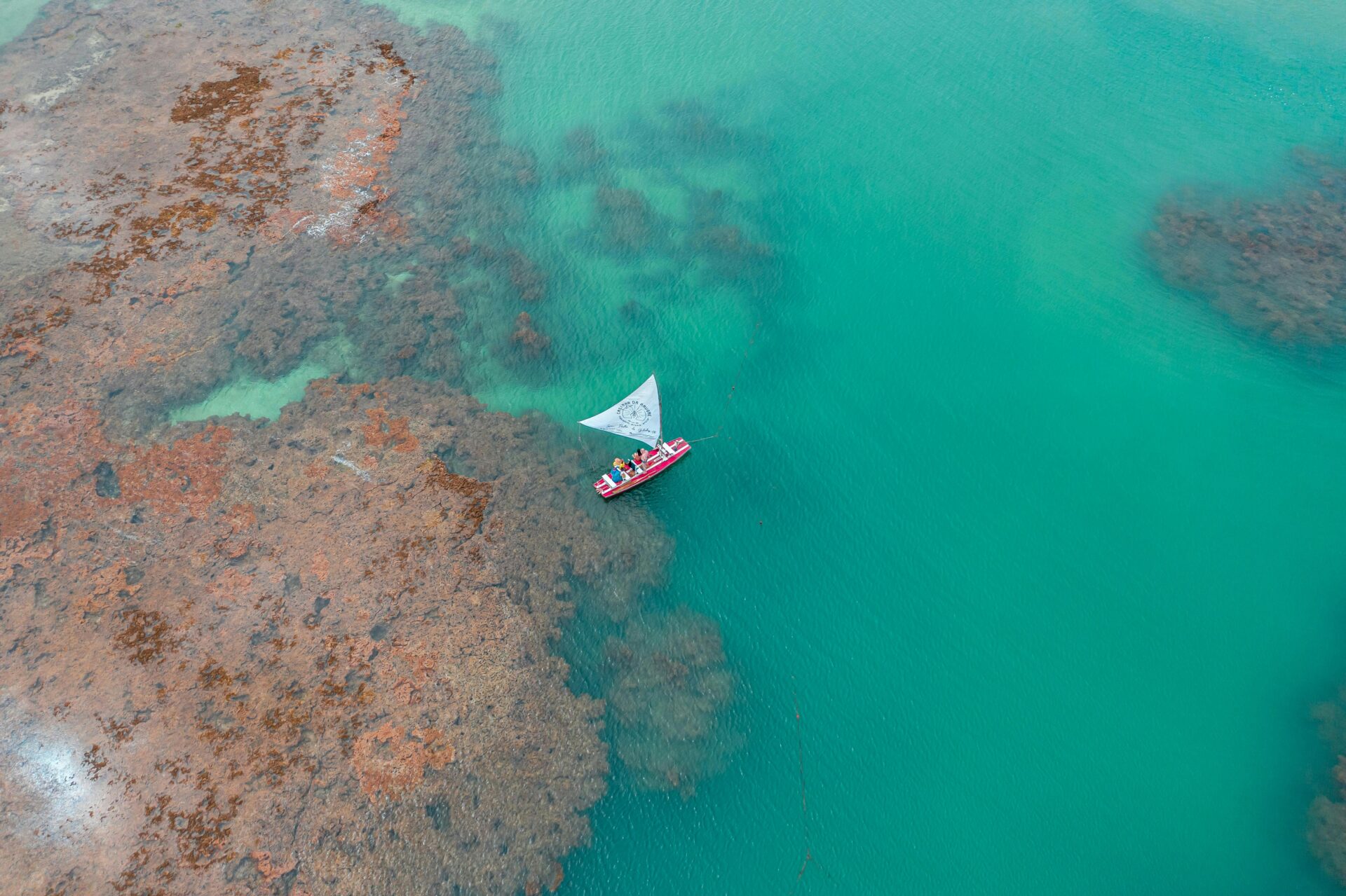Porto de Galinhas, em Pernambuco - 24 Destinos incríveis para você curtir o verão no Brasil. Porto de Galinhas é um dos melhores lugares no Brasil para viajar.