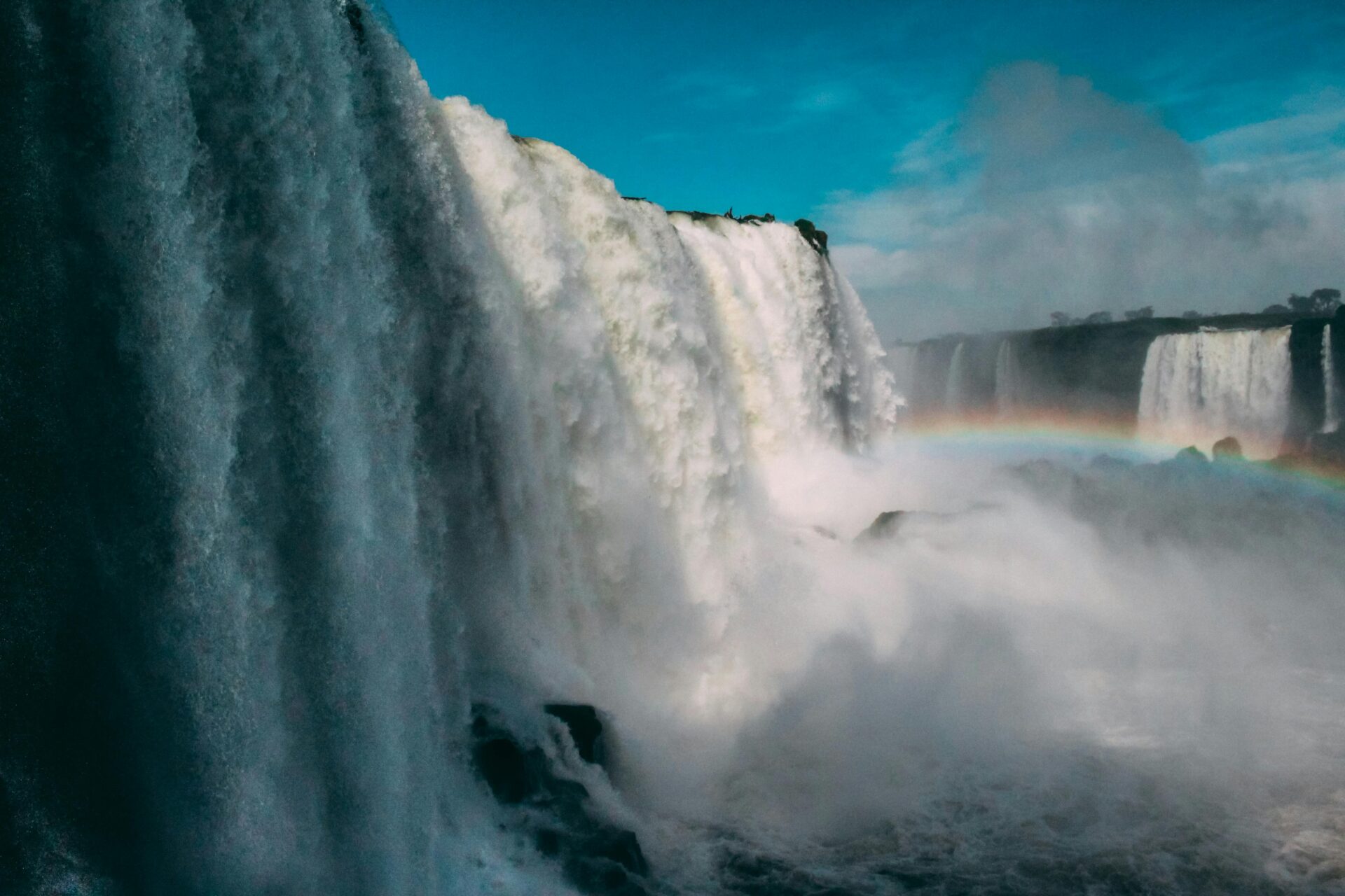 Cataratas do Iguaçu, Foz do Iguaçu, PR - destinos fantásticos brasileiros você encontra aqui