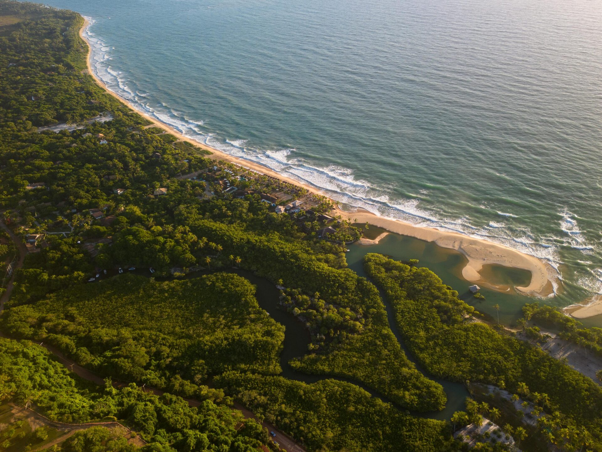 Bahia e suas belíssimas praias encantadoras.