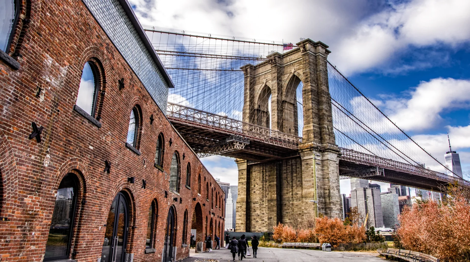 Passear e tirar muitas fotos em DUMBO - passeios imperdíveis em Nova York