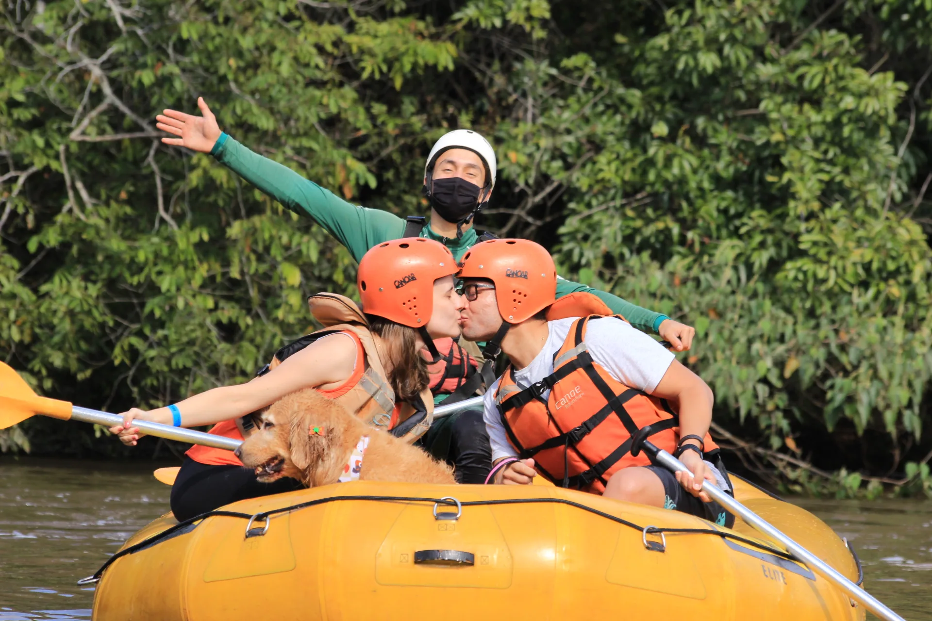 Rafting com a empresa Território Selvagem Canoar, Brotas