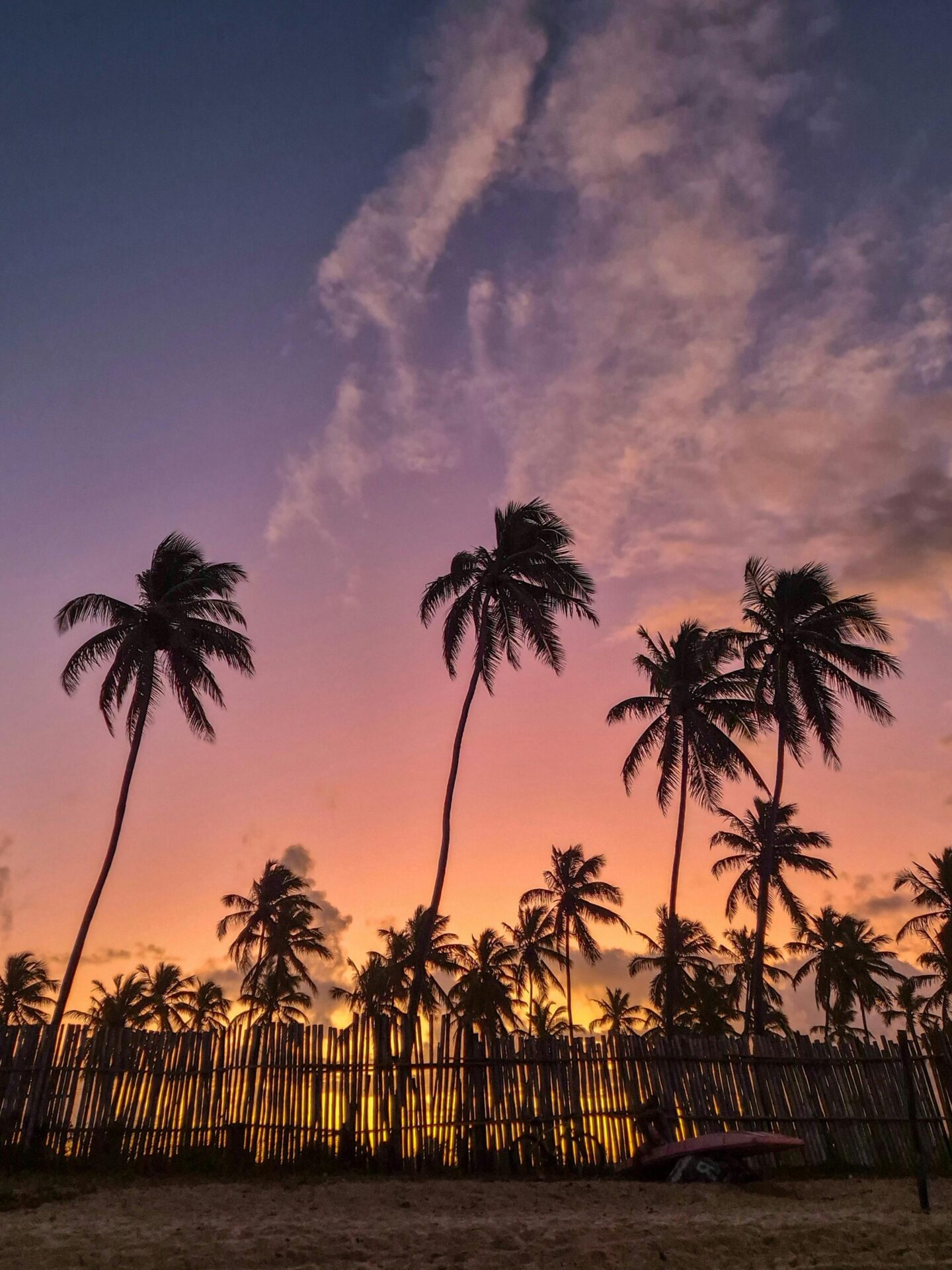 Porto de Galinhas, um dos lugares para conhecer no Brasil. Porto de Galinhas é um dos destinos mais baratos no Brasil pra conhecer.