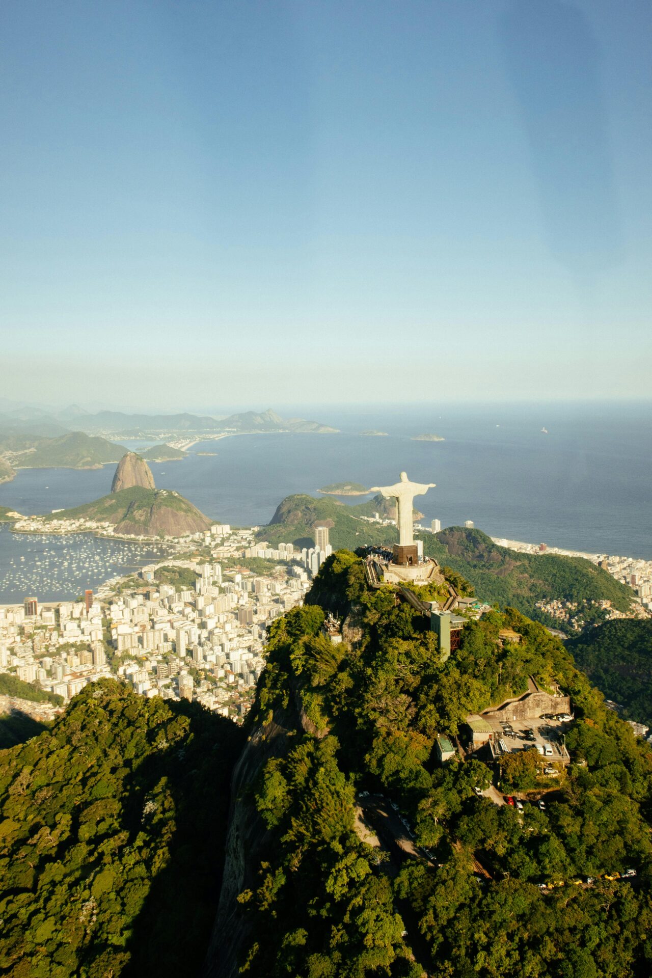 Cristo Redentor, no Brasil - as 36 atrações turísticas mais icônicas de cada país