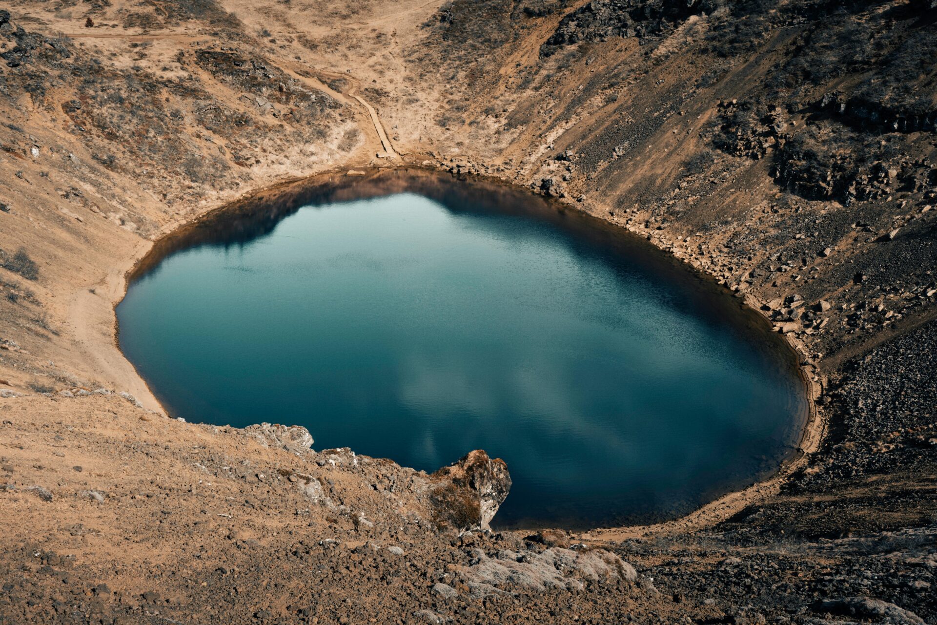 Lagoa Azul, na Islândia - as 36 atrações turísticas mais icônicas de cada país