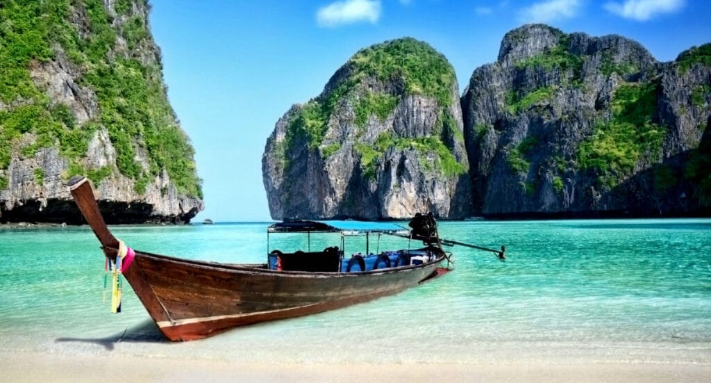 Maya Bay, Phi Phi, Tailândia - as 31 praias mais lindas do mundo