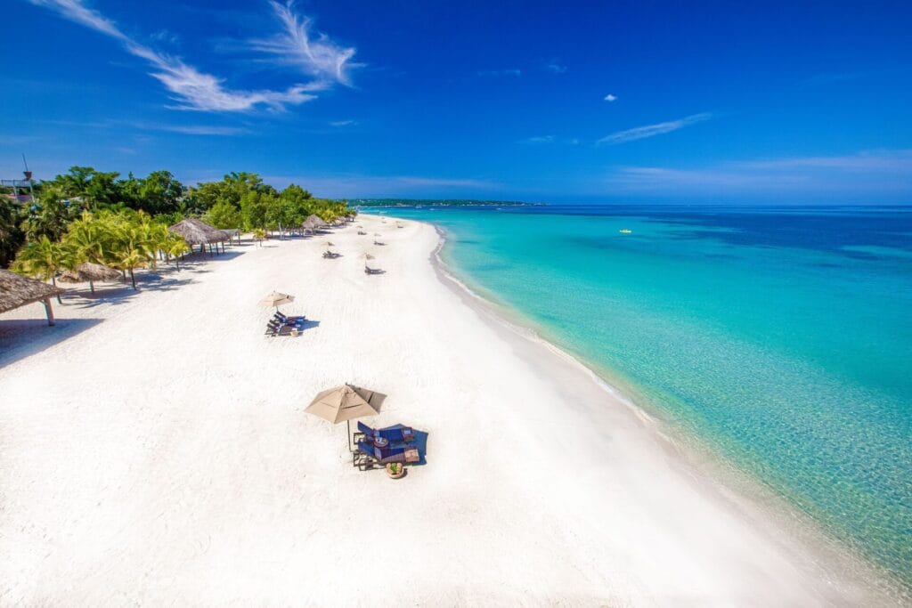 Seven Mile Beach, Jamaica