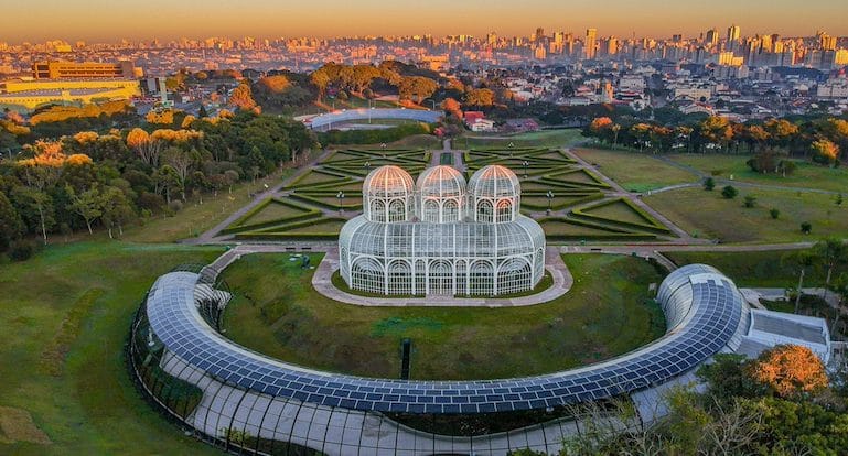 Onde ficar em Curitiba - melhores bairros e localizações para se hospedar.