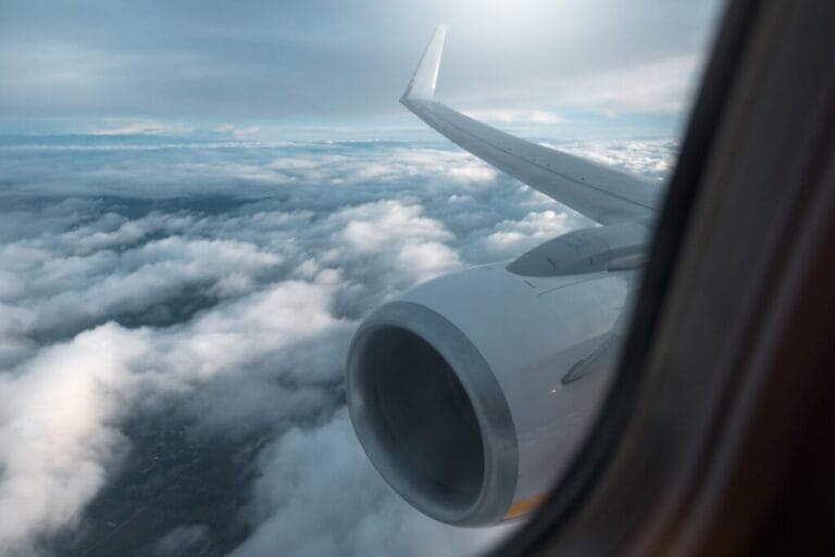 PASSAGEM AEREA: DESCONTOS EXCLUSIVOS HOJE (04.04)