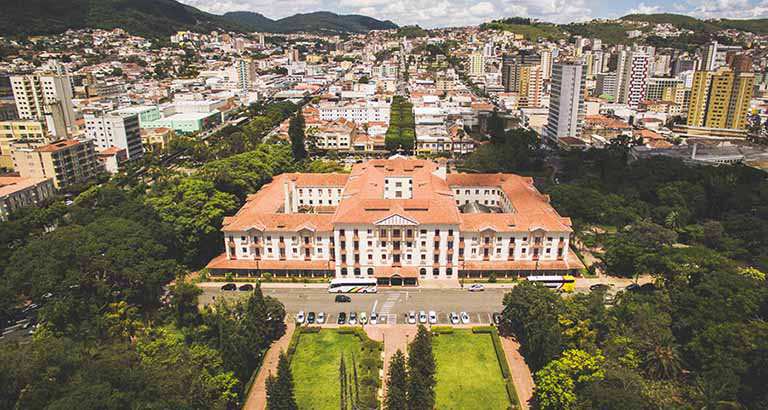 Quando ir em Poços de Caldas, no estado de Minas Gerais, no Brasil. (quando ir em Poços de Caldas)