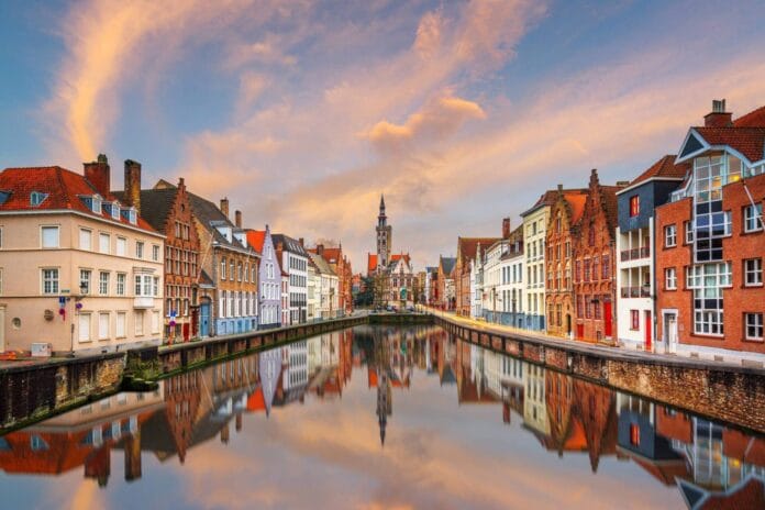 Por que Conhecer Bruges: Descubra os Encantos Dessa Cidade Belga