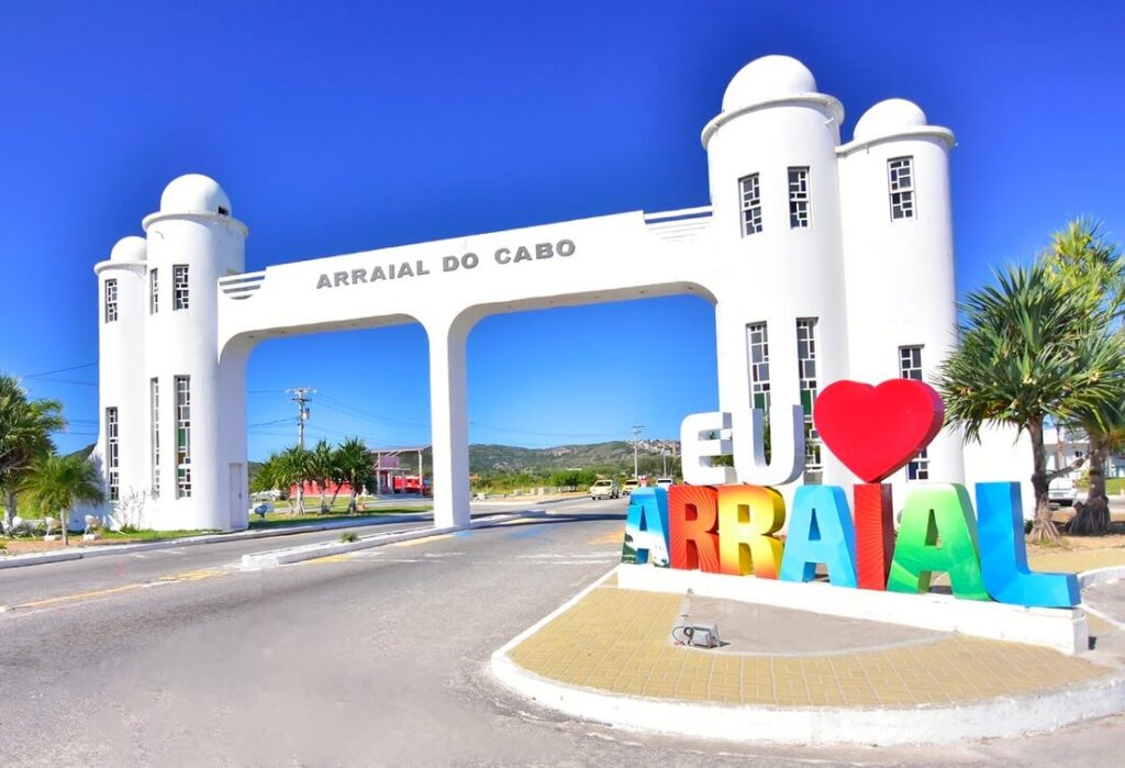 Guia completo de Arraial do Cabo, no Rio de Janeiro, Brasil.