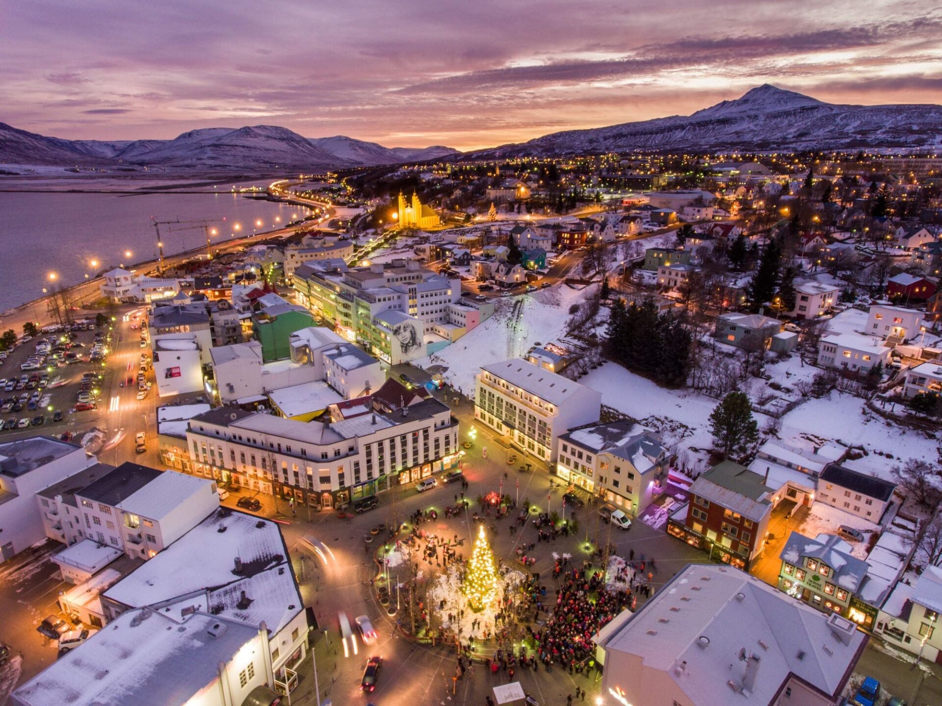 Akureyri , na Islândia