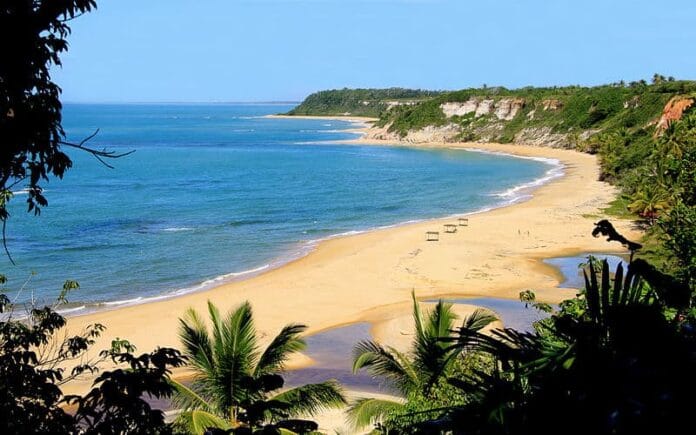 As Melhores Praias Isoladas do Brasil para Conhecer