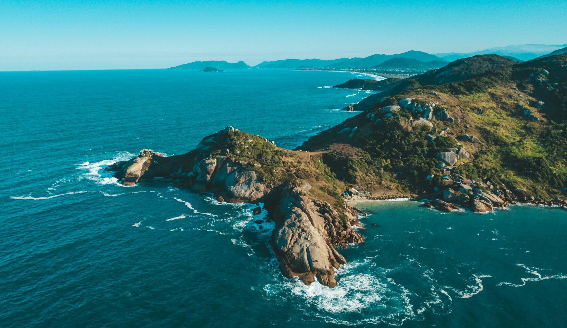 Passagem aérea Florianópolis: a partir de R$ 780 por adulto
