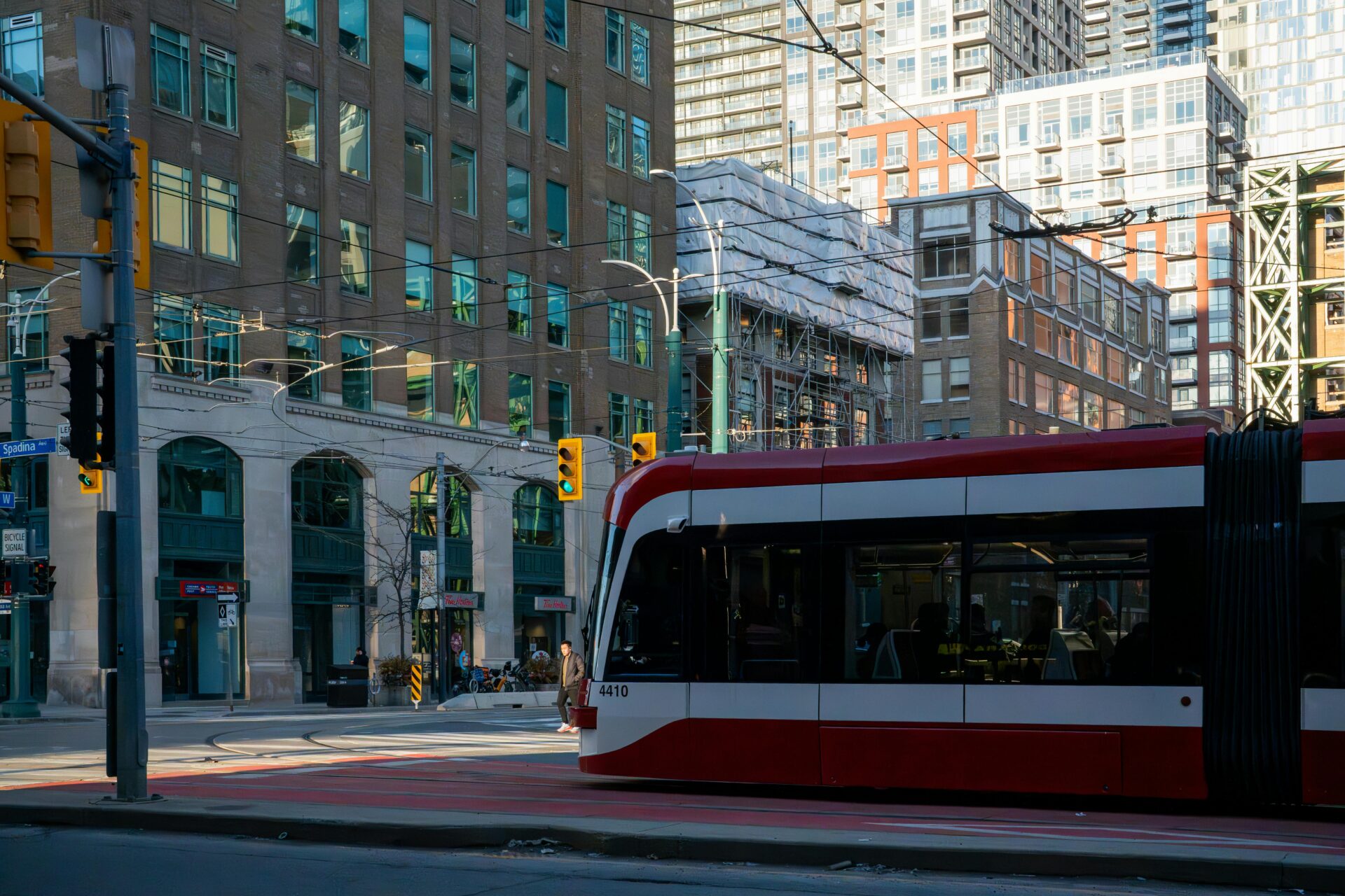 Voos para Toronto: por apenas R$ 2634,00 ida e volta por adulto