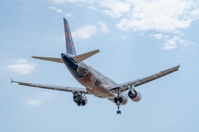 viajar barato avião