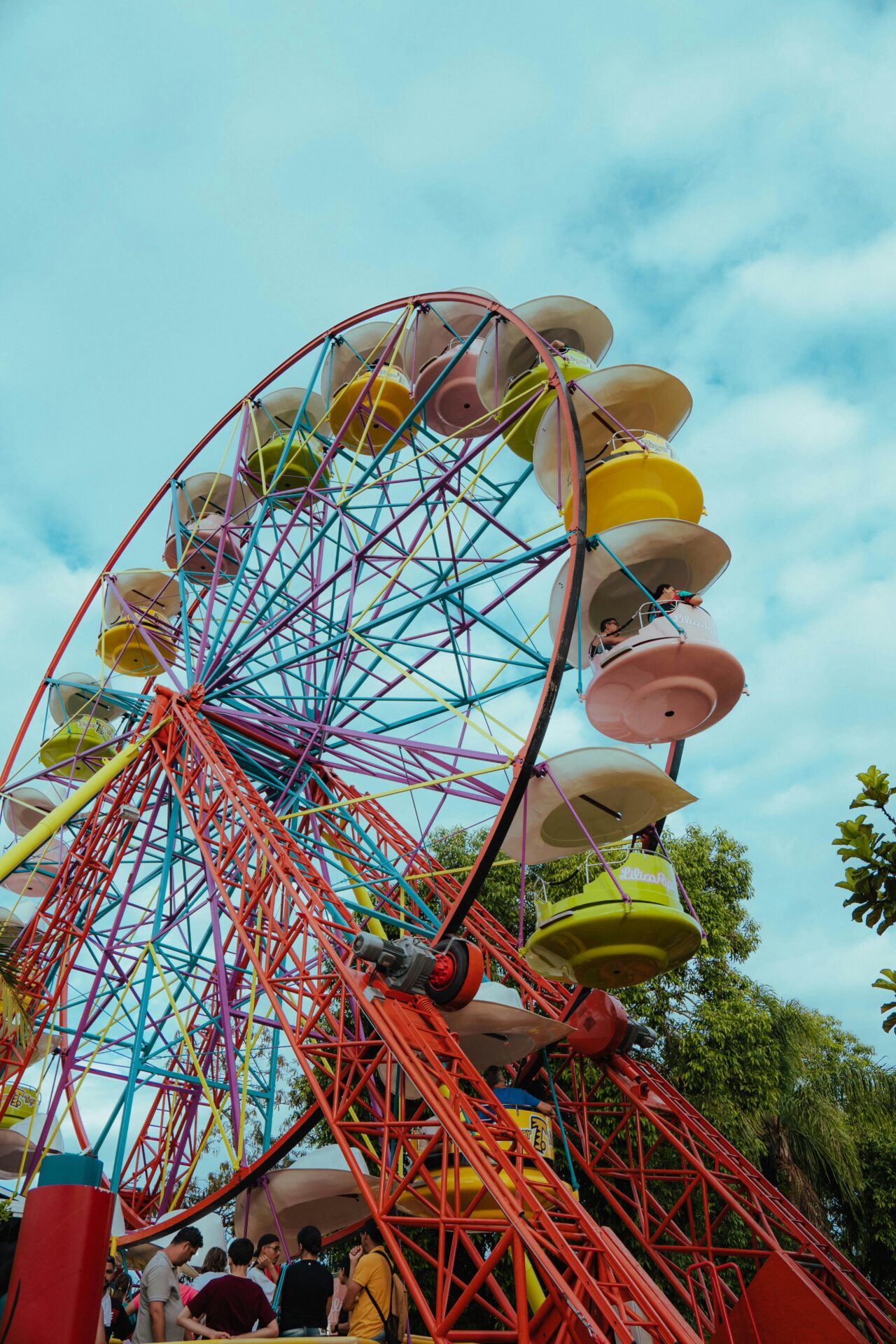 Pacote Balneário Camboriú com Ingresso: 10x de R$ 100,80
