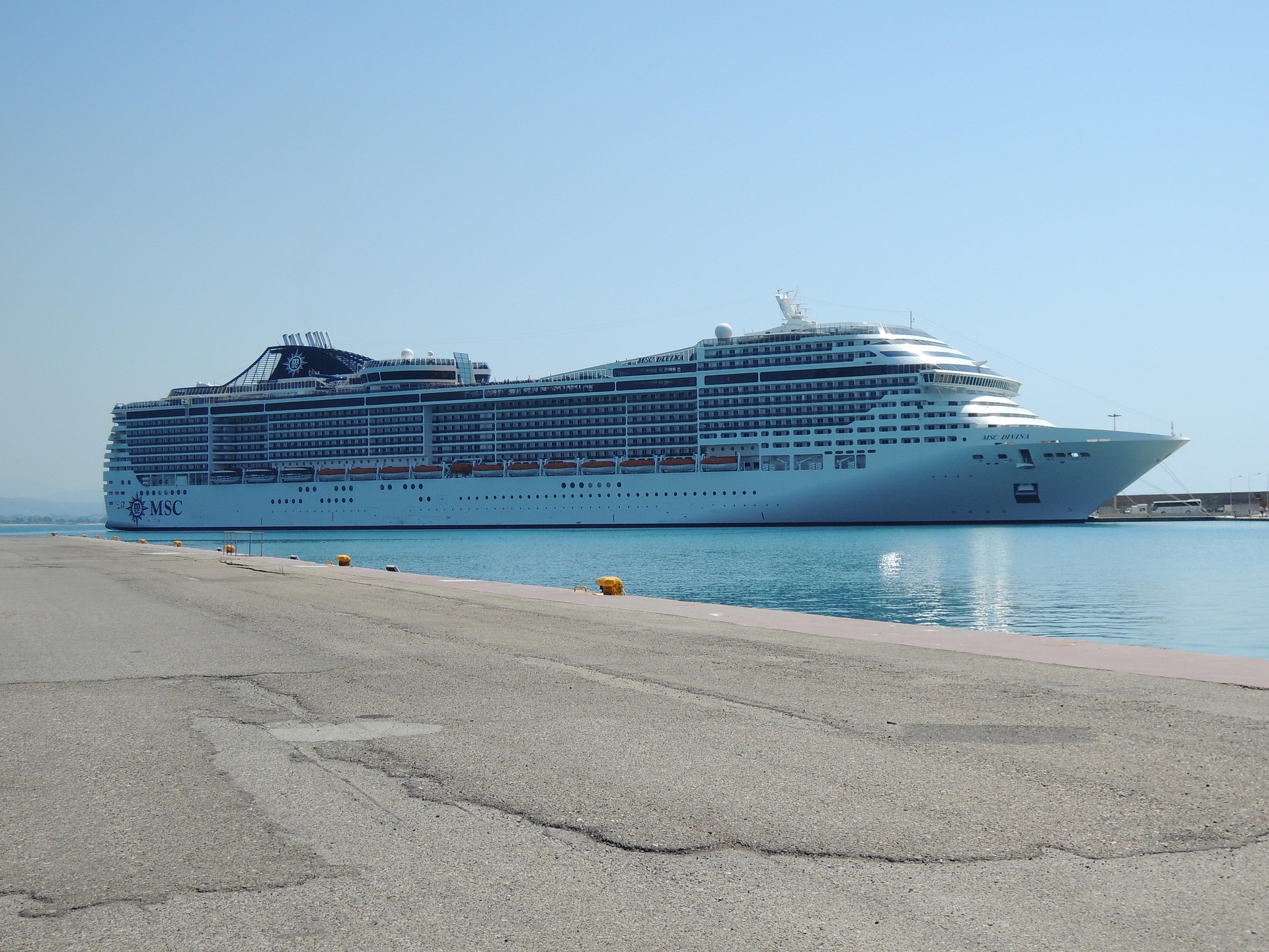Promoção Cruzeiro de 4 dias – MSC Musica