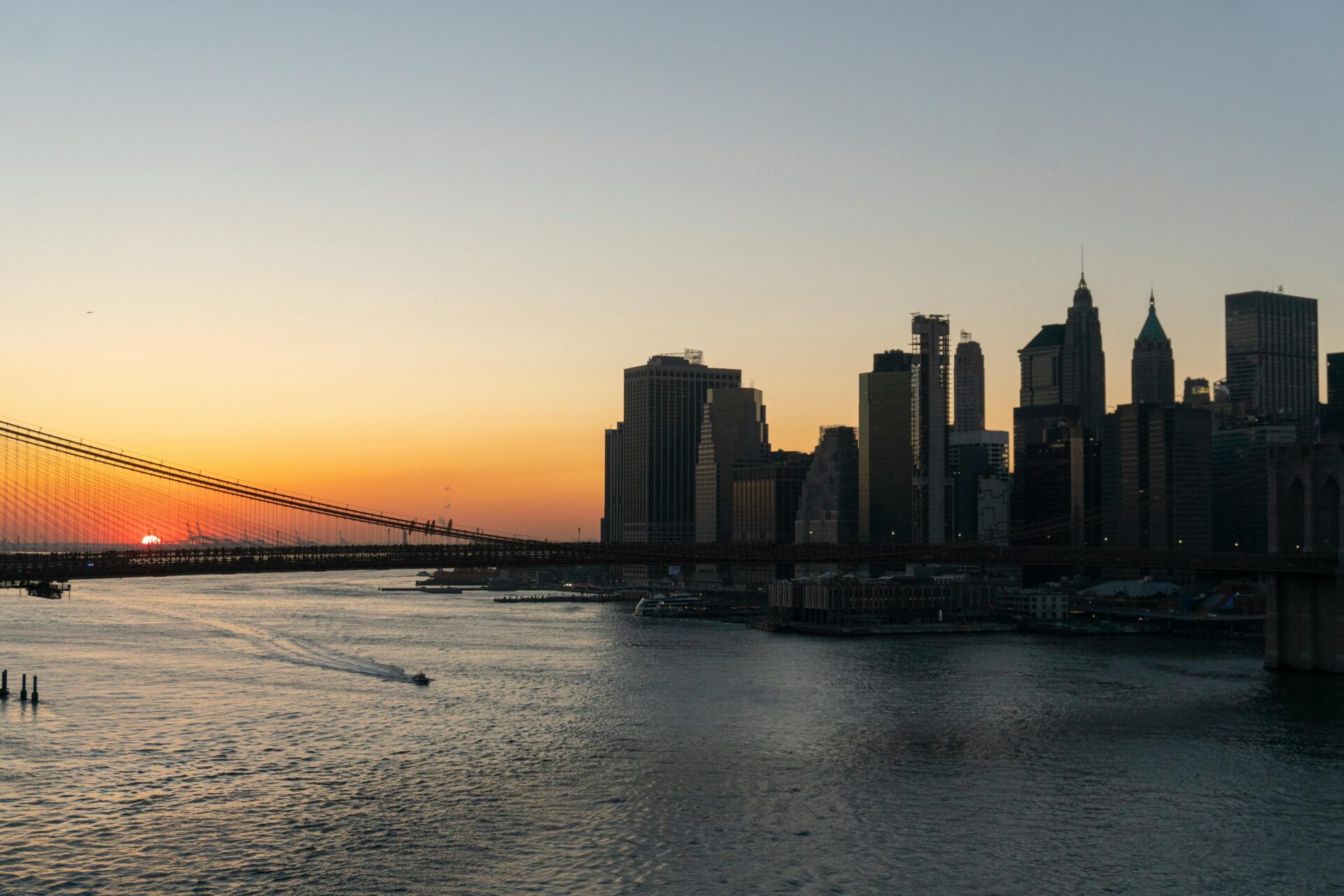 Voo ida e volta Nova York promocional em até 10x