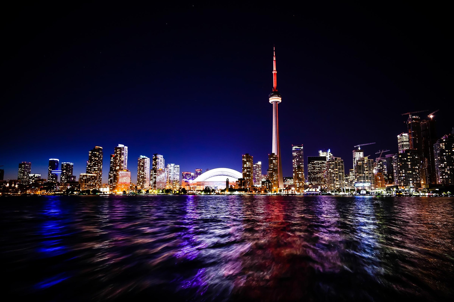 Passagem aérea para Toronto por apenas R$ 2.600!