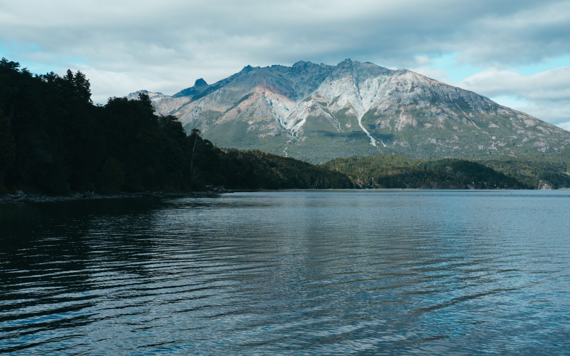 Pacote para Bariloche por apenas R$ 2798 por pessoa