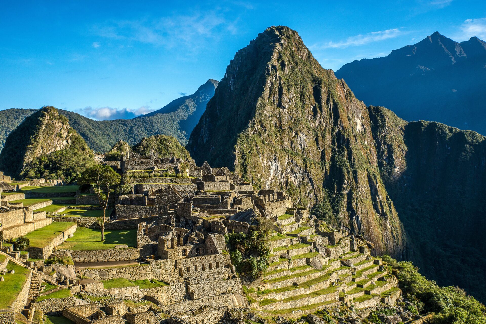 Voo ida e volta Lima e Cusco por apenas R$ 1803 por pessoa
